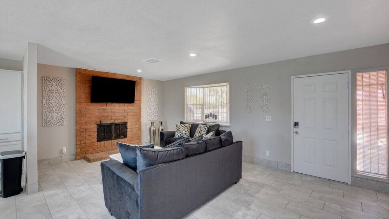 Photo of Livingroom in North Las Vegas