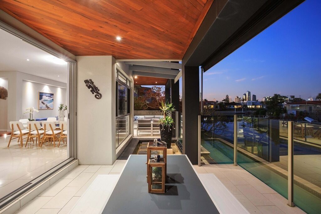 Photo of Patio Balcony in Broadbeach Waters