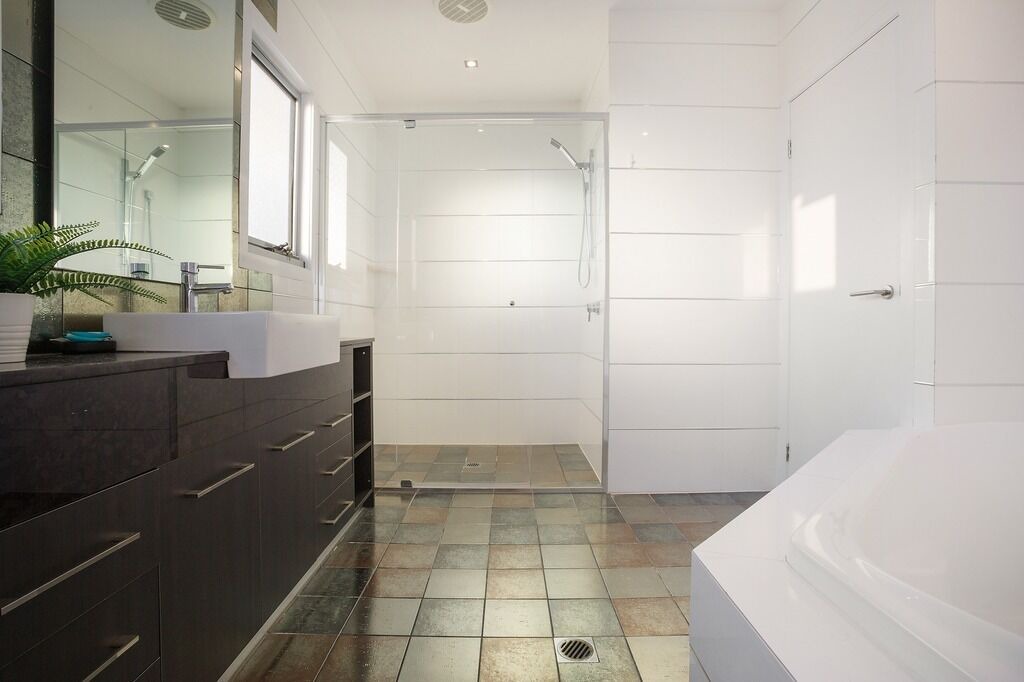 Photo of Bathroom in Broadbeach Waters