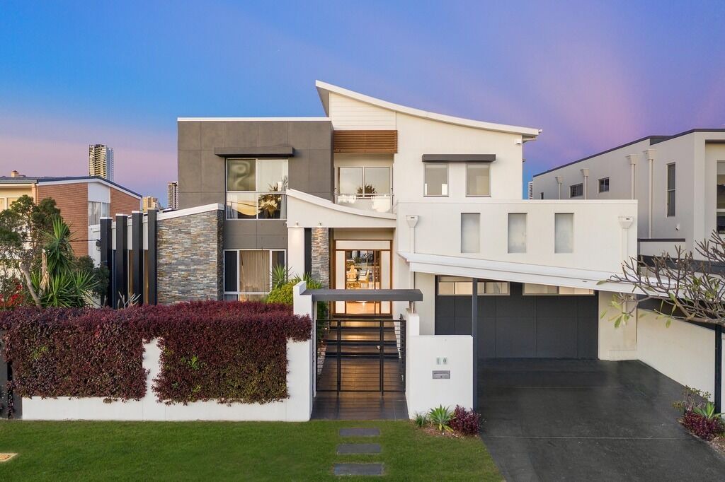 Photo of Outdoor in Broadbeach Waters
