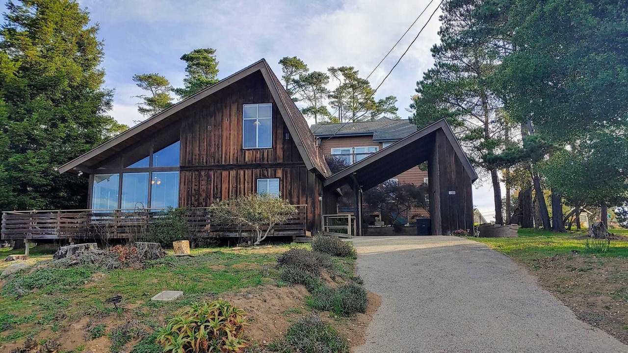 Photo of Outdoor in Cambria