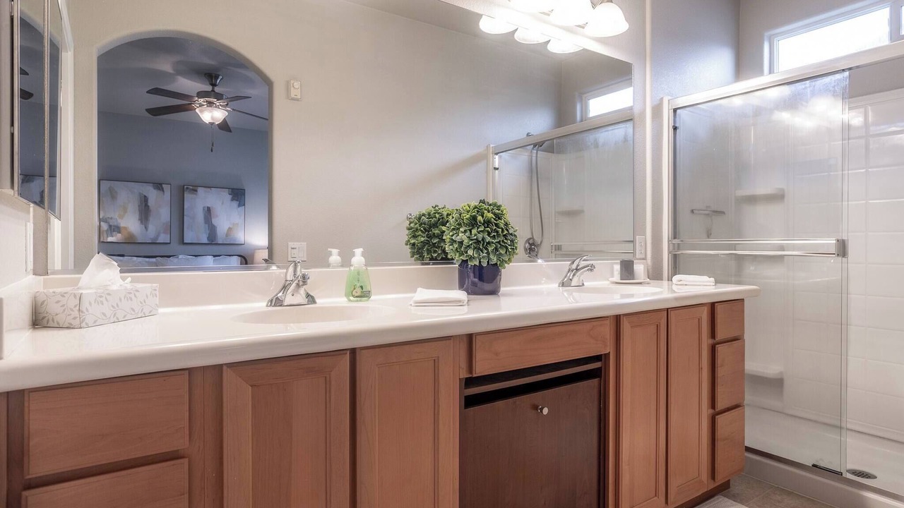 Photo of Bathroom in Clovis