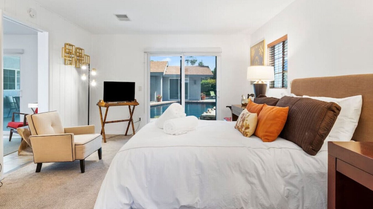 Photo of Bedroom in Deepwell Estates