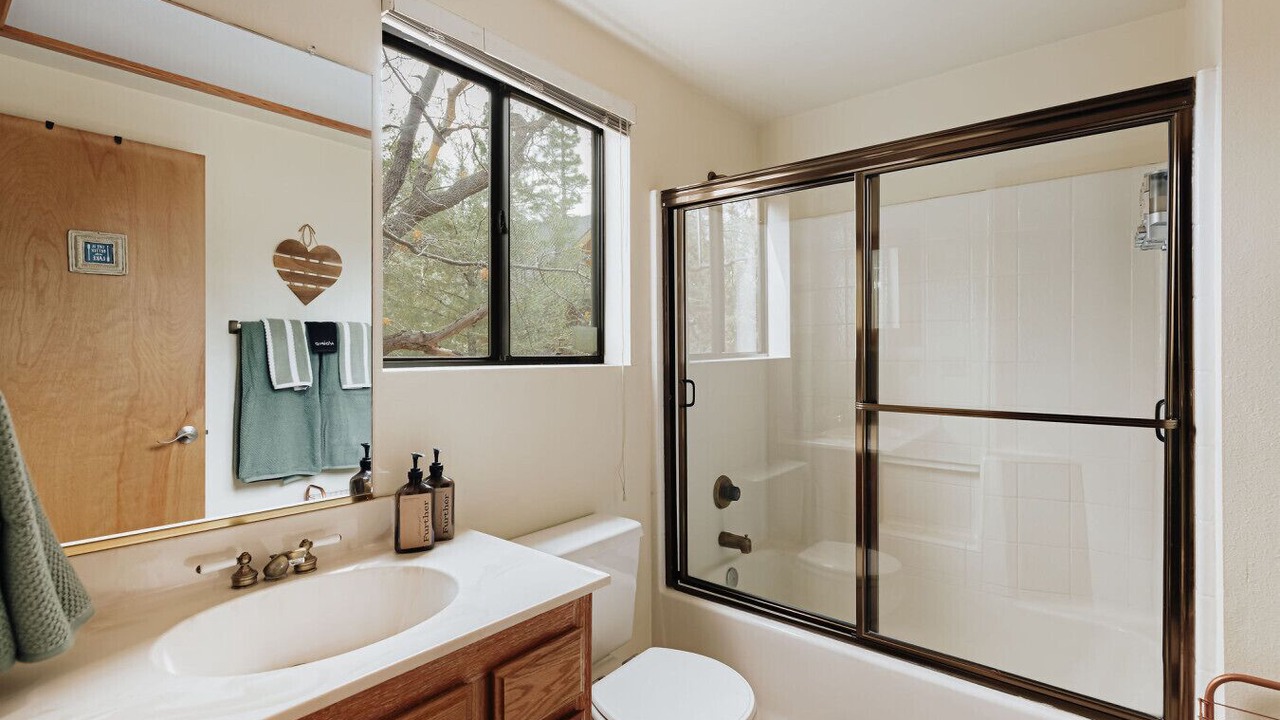Photo of Bathroom in Sugarloaf