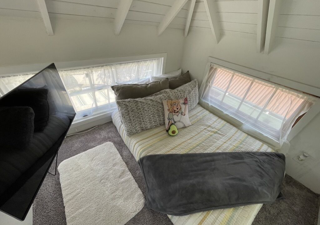 Photo of Bedroom in Carpinteria