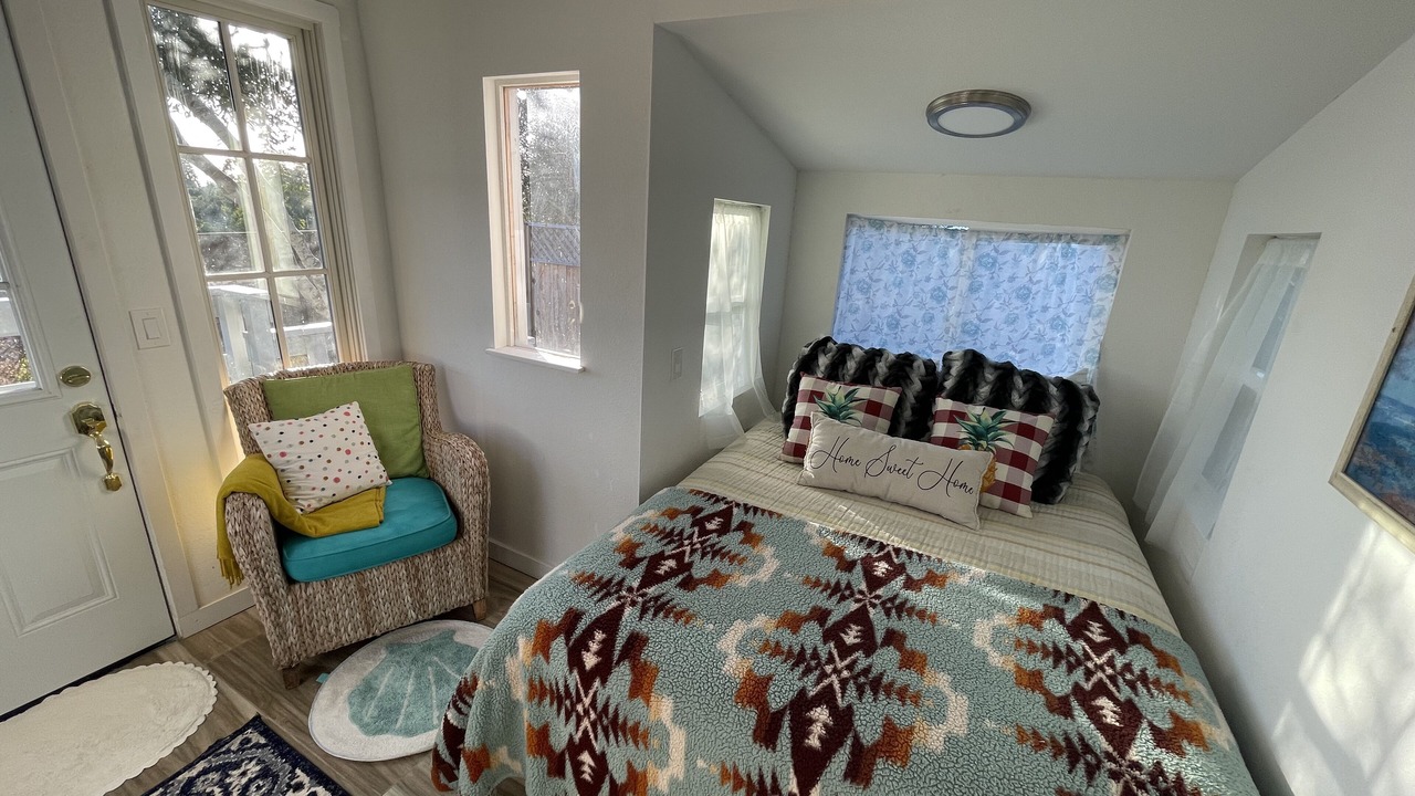 Photo of Bedroom in Carpinteria