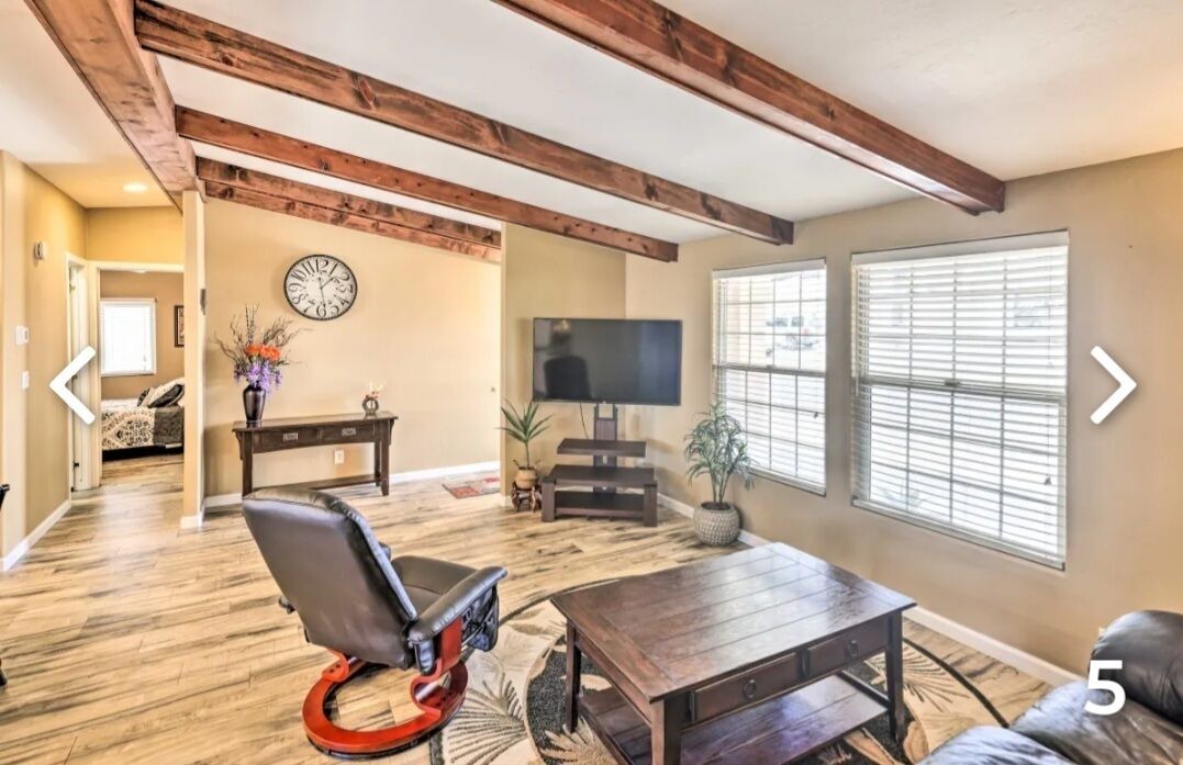 Photo of Livingroom in Cienega Springs