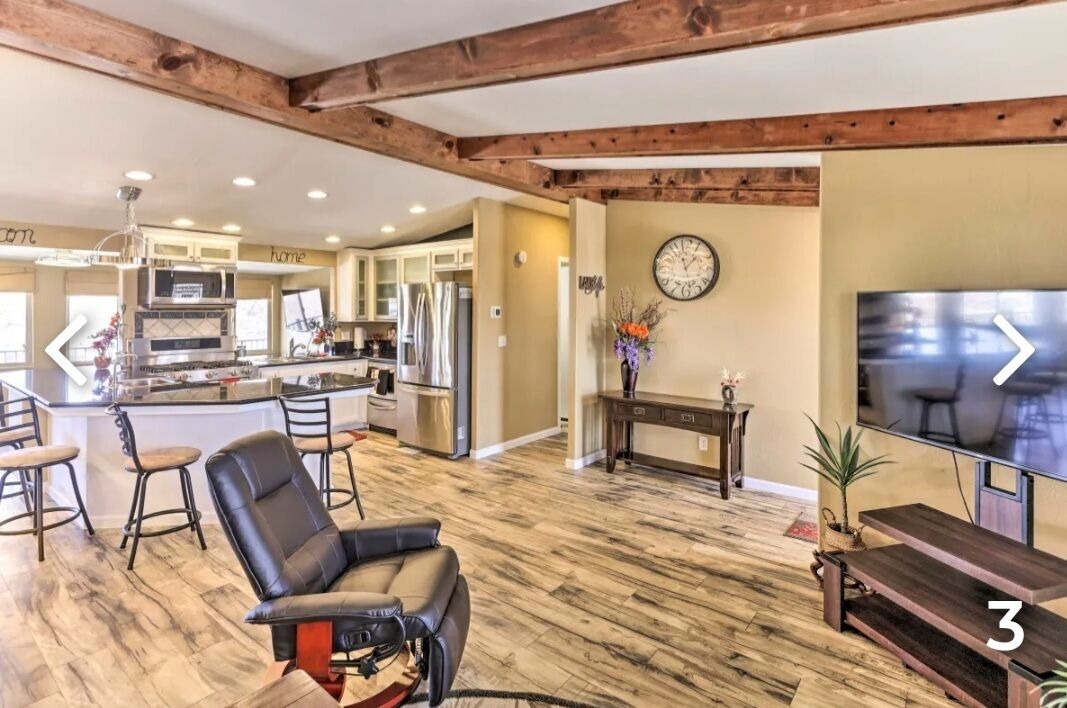 Photo of Livingroom in Cienega Springs