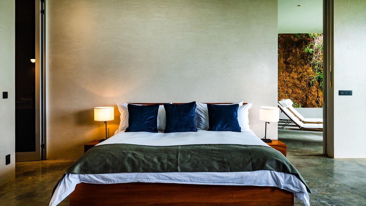 Photo of Bedroom in Black Beauty