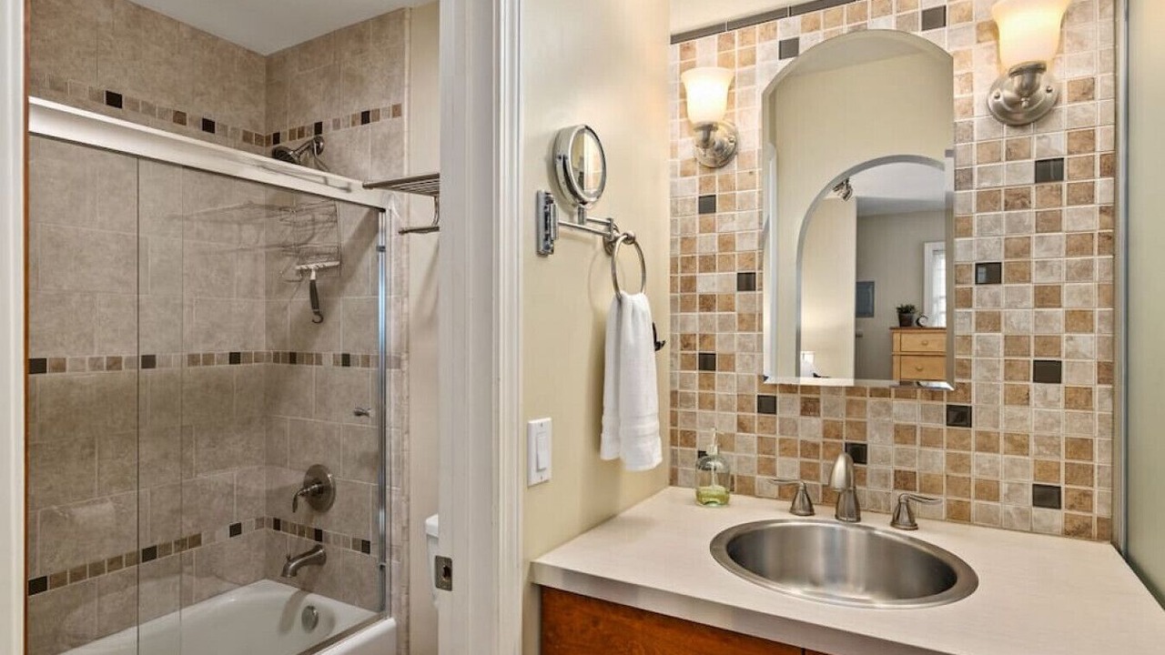 Photo of Bathroom in South Park