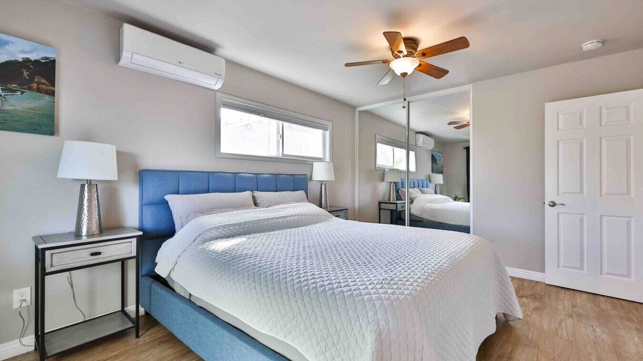 Photo of Bedroom in Allied Gardens