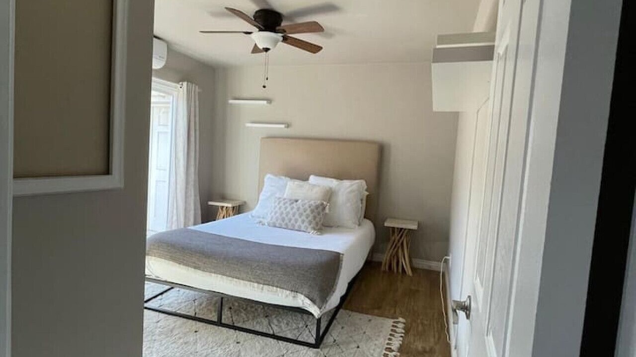 Photo of Bedroom in Allied Gardens