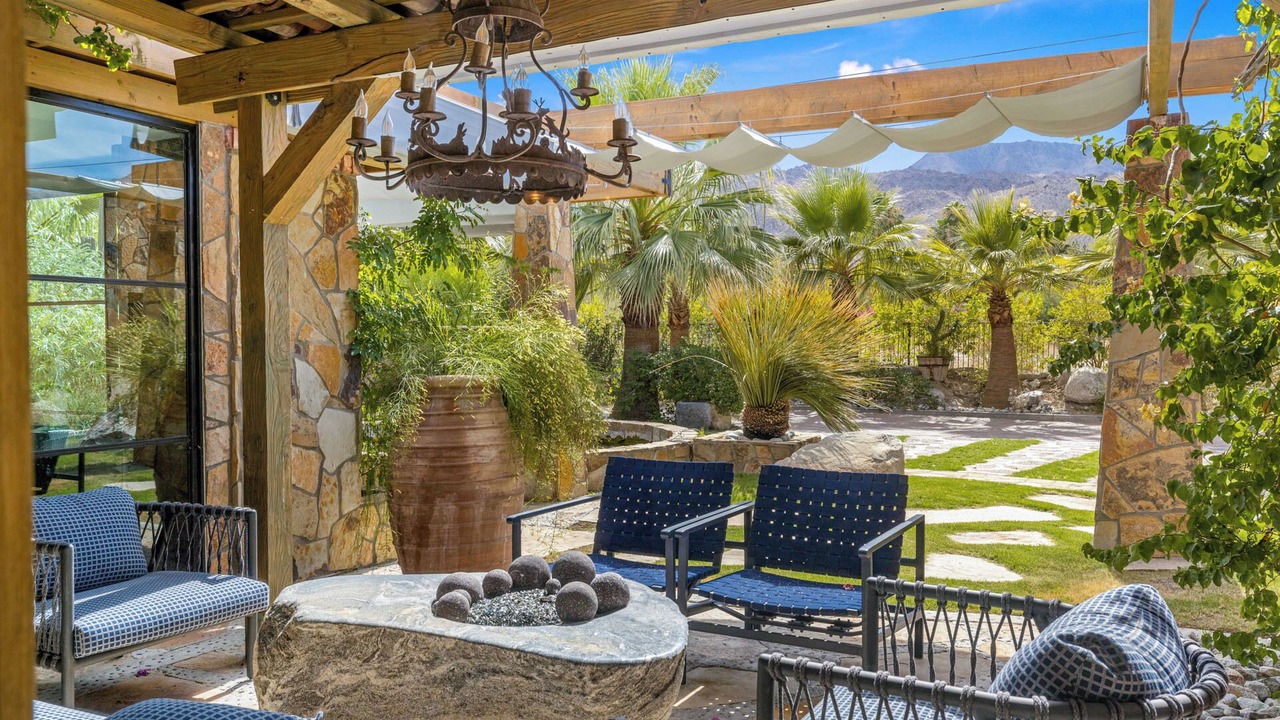 Photo of Patio Balcony in Palm Desert