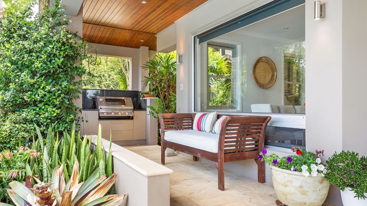 Photo of Patio Balcony in Ewingsdale