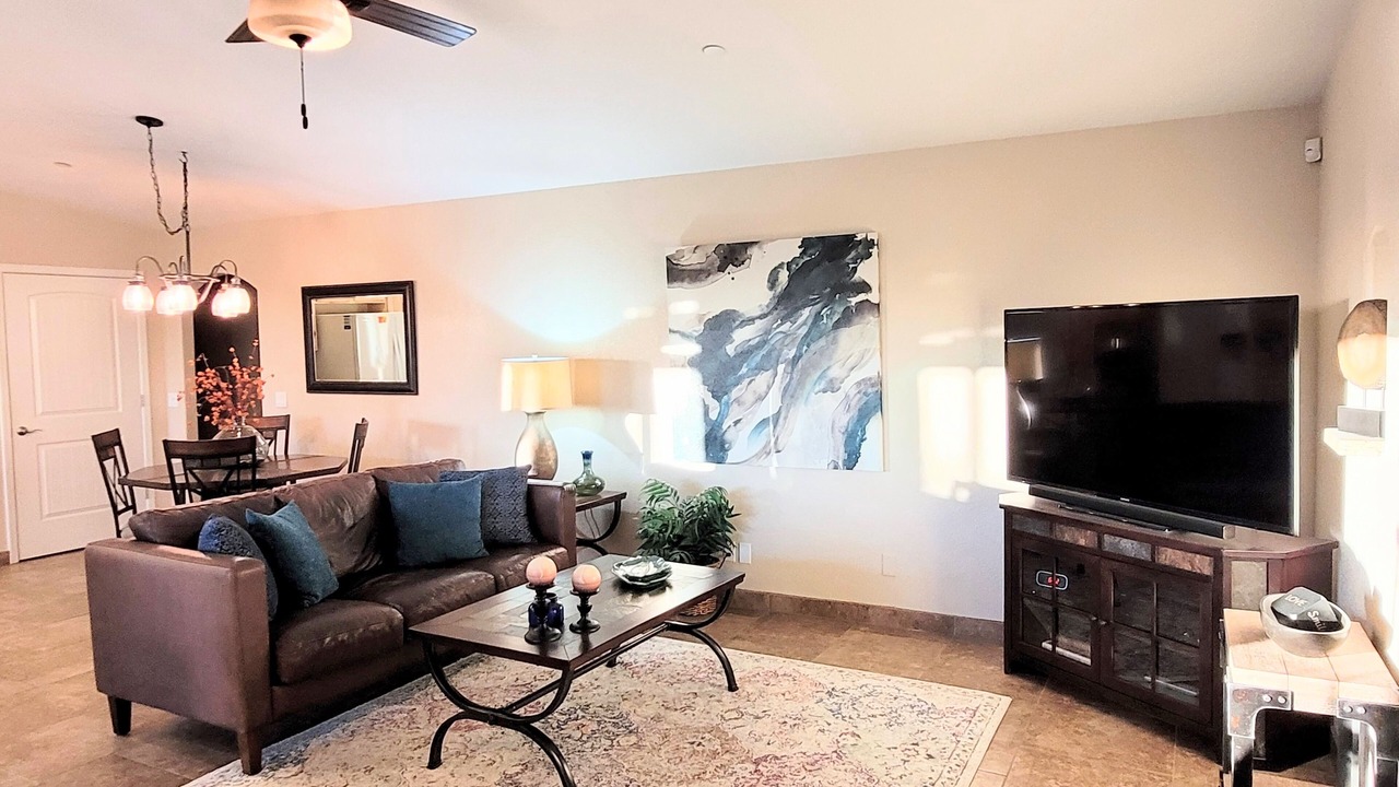 Photo of Livingroom in Lake Havasu City