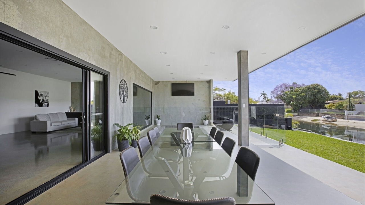 Photo of Outdoor in Broadbeach Waters