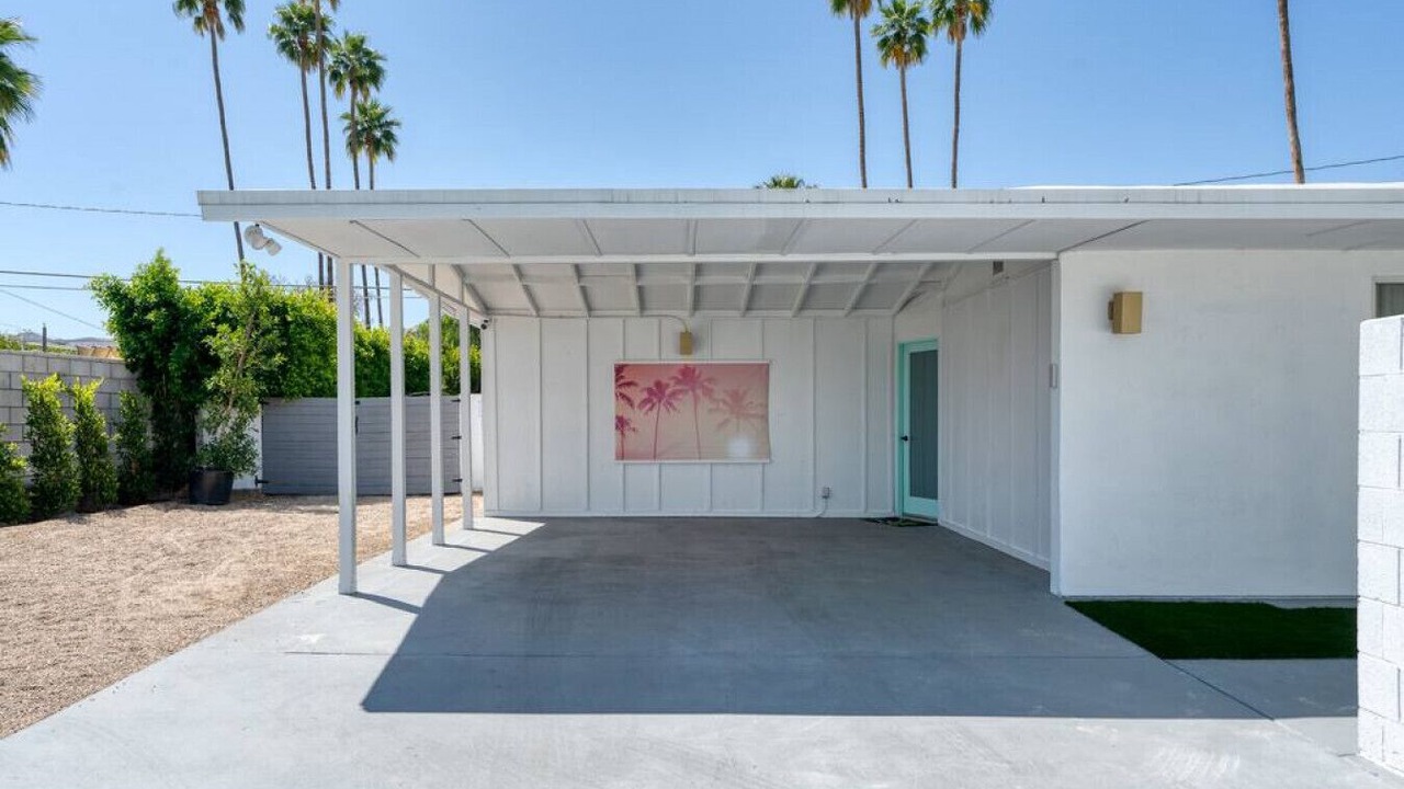Photo of Outdoor in Tahquitz River Estates