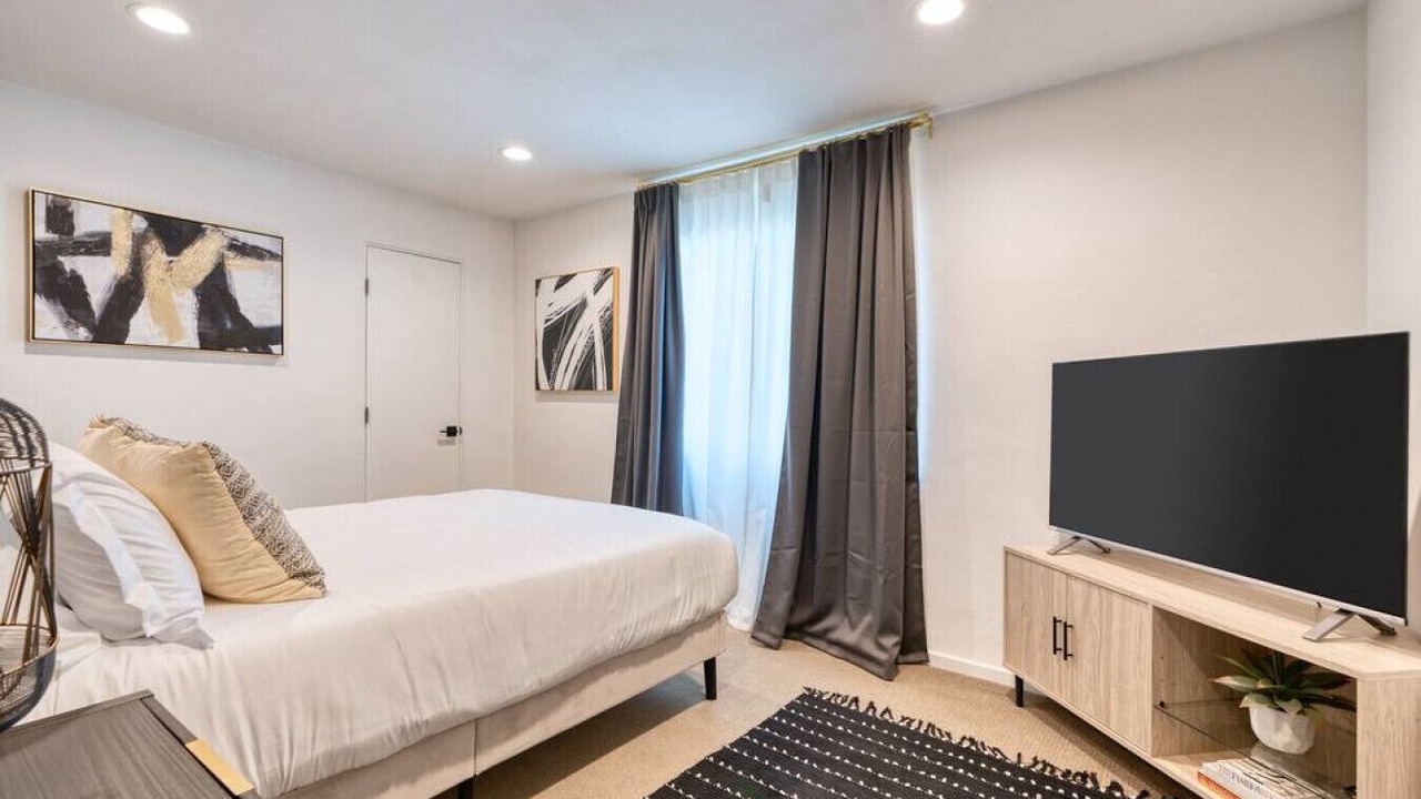 Photo of Bedroom in Tahquitz River Estates