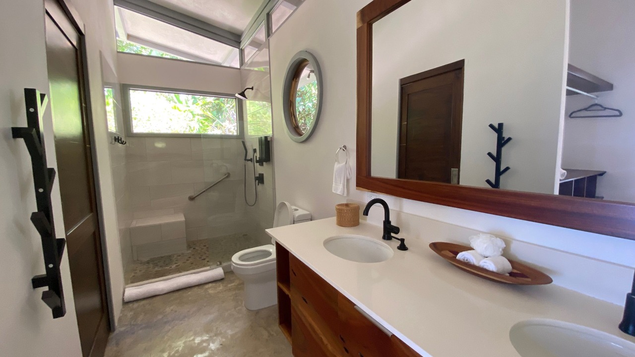 Photo of Bathroom in Ballena