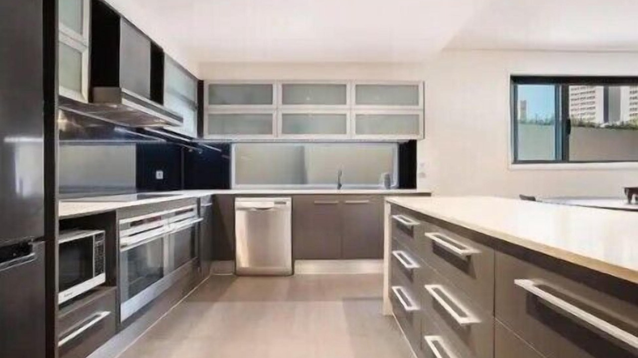 Photo of Kitchen in Surfers Paradise