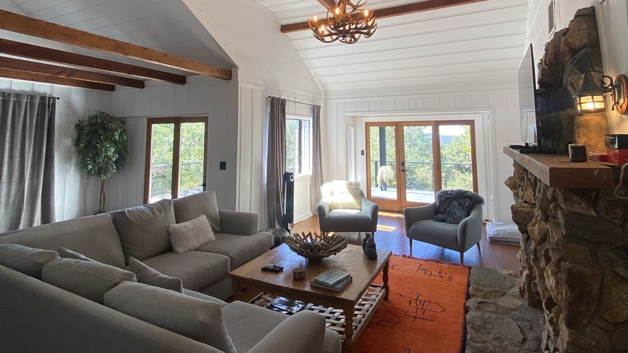 Photo of Livingroom in Julian