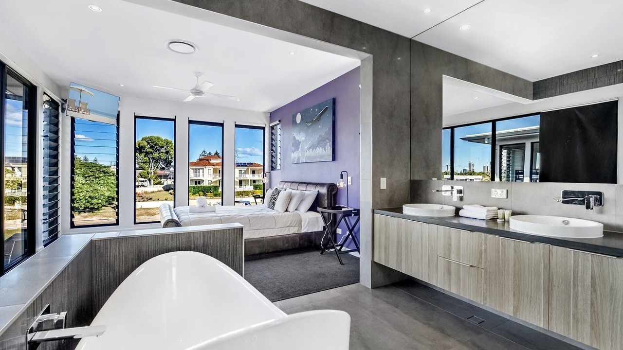 Photo of Bathroom in Surfers Paradise