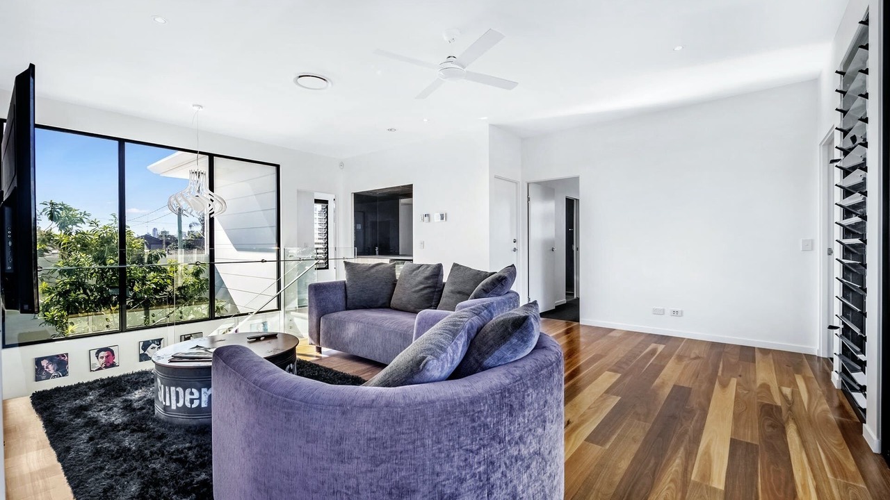 Photo of Livingroom in Surfers Paradise