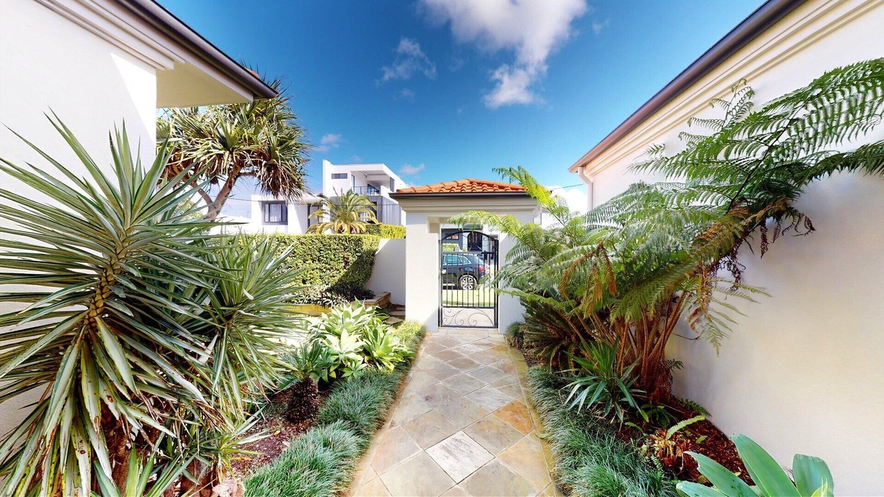 Photo of Outdoor in Broadbeach