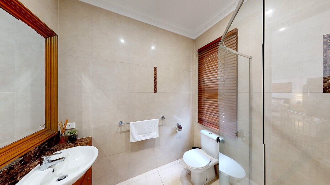 Photo of Bathroom in Broadbeach