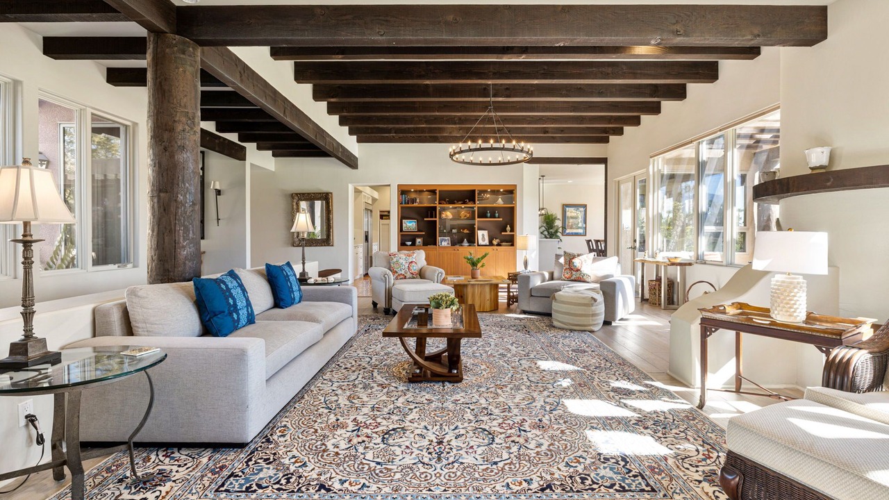 Photo of Livingroom in Rancho Mirage