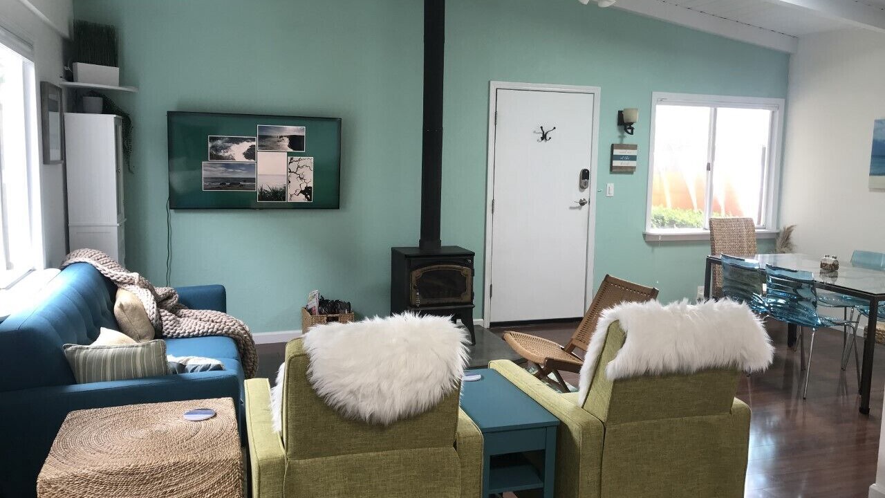 Photo of Livingroom in Half Moon Bay