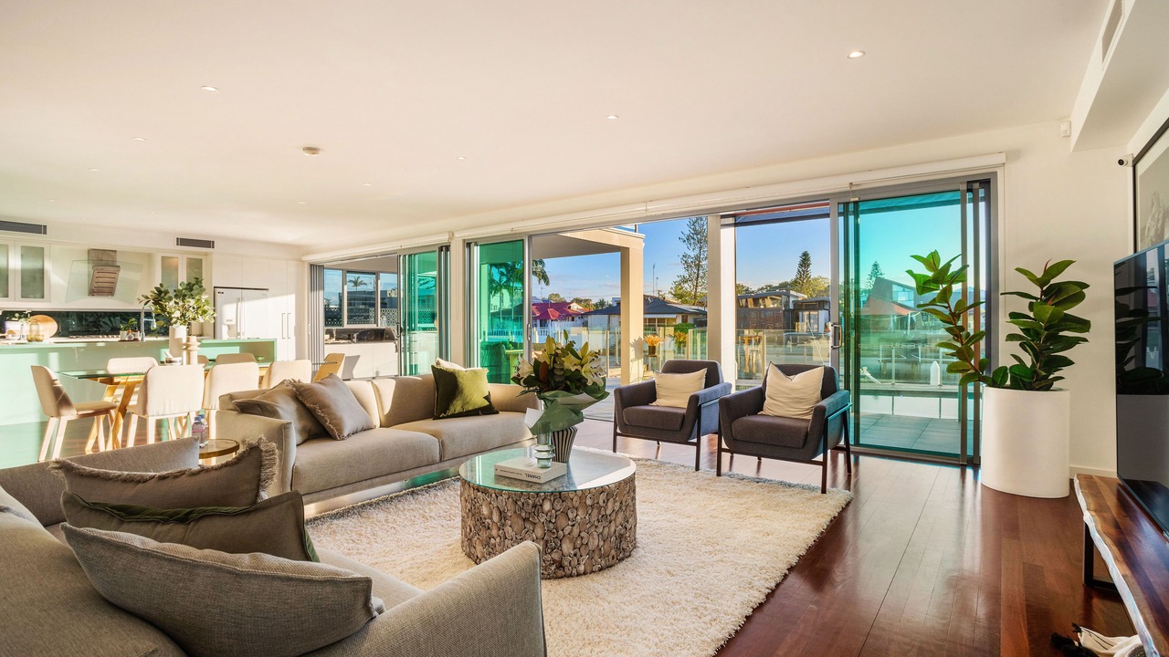 Photo of Livingroom in Surfers Paradise