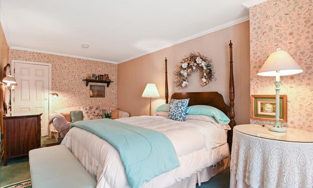 Photo of Bedroom in Arroyo Grande