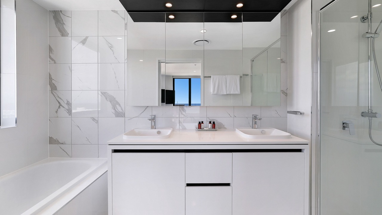 Photo of Bathroom in Broadbeach