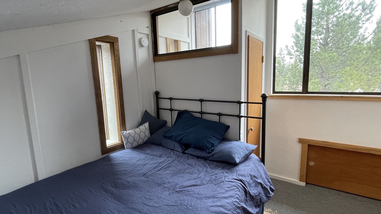 Photo of Bedroom in Bear Valley