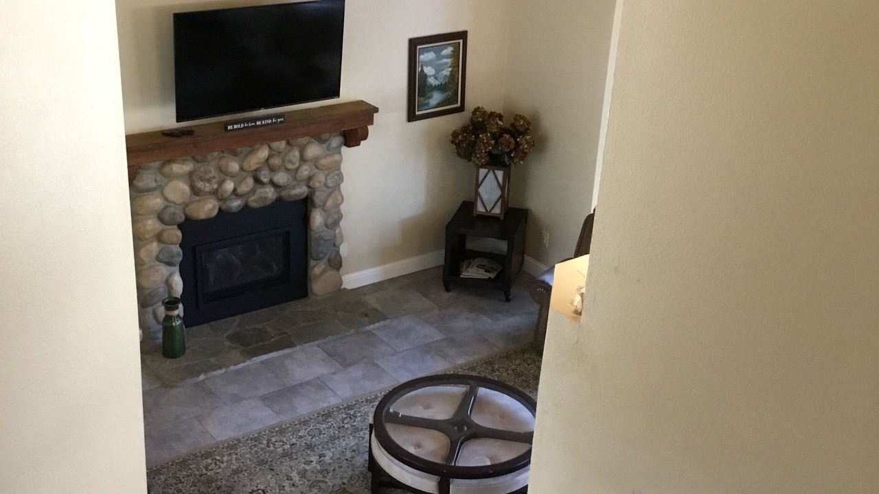 Photo of Livingroom in Three Rivers