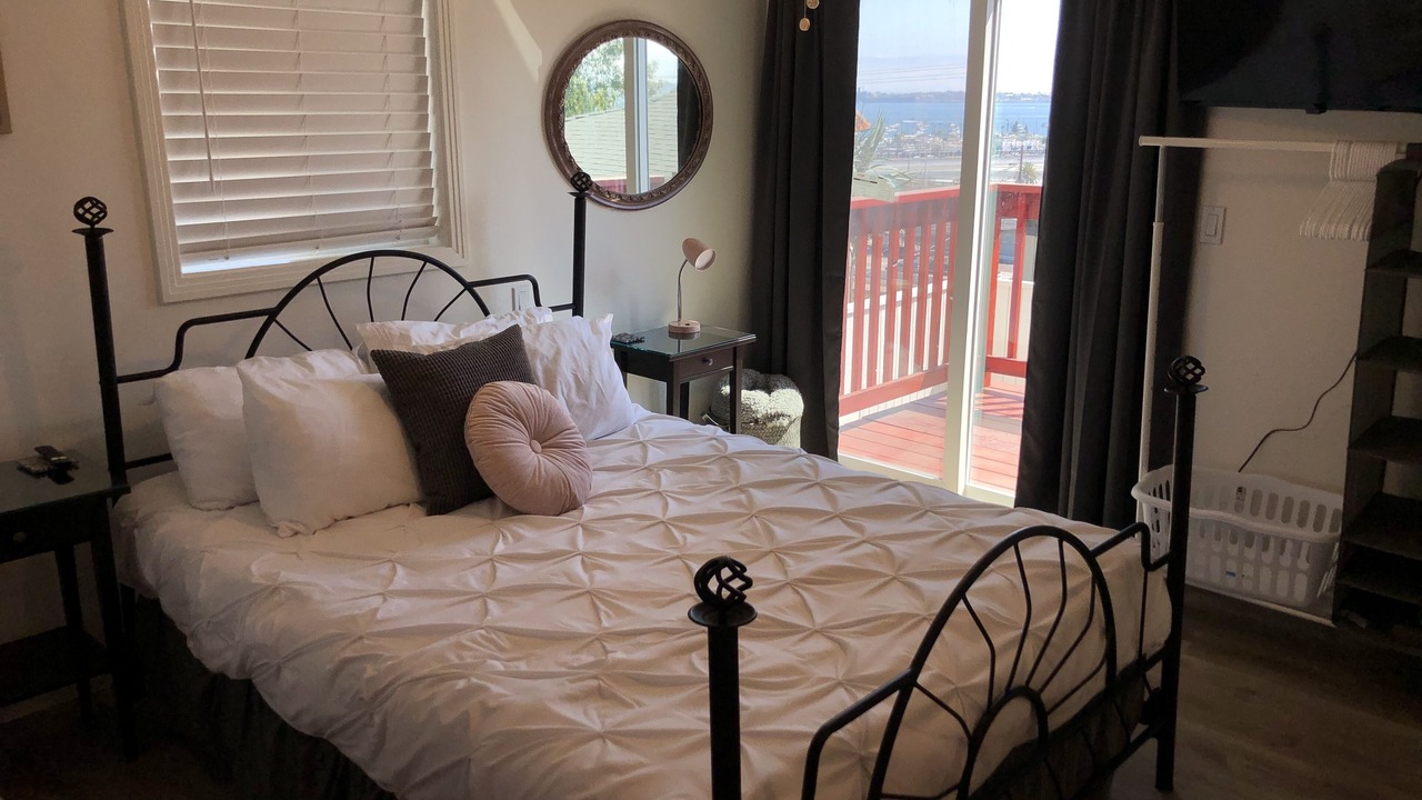 Photo of Bedroom in Middletown