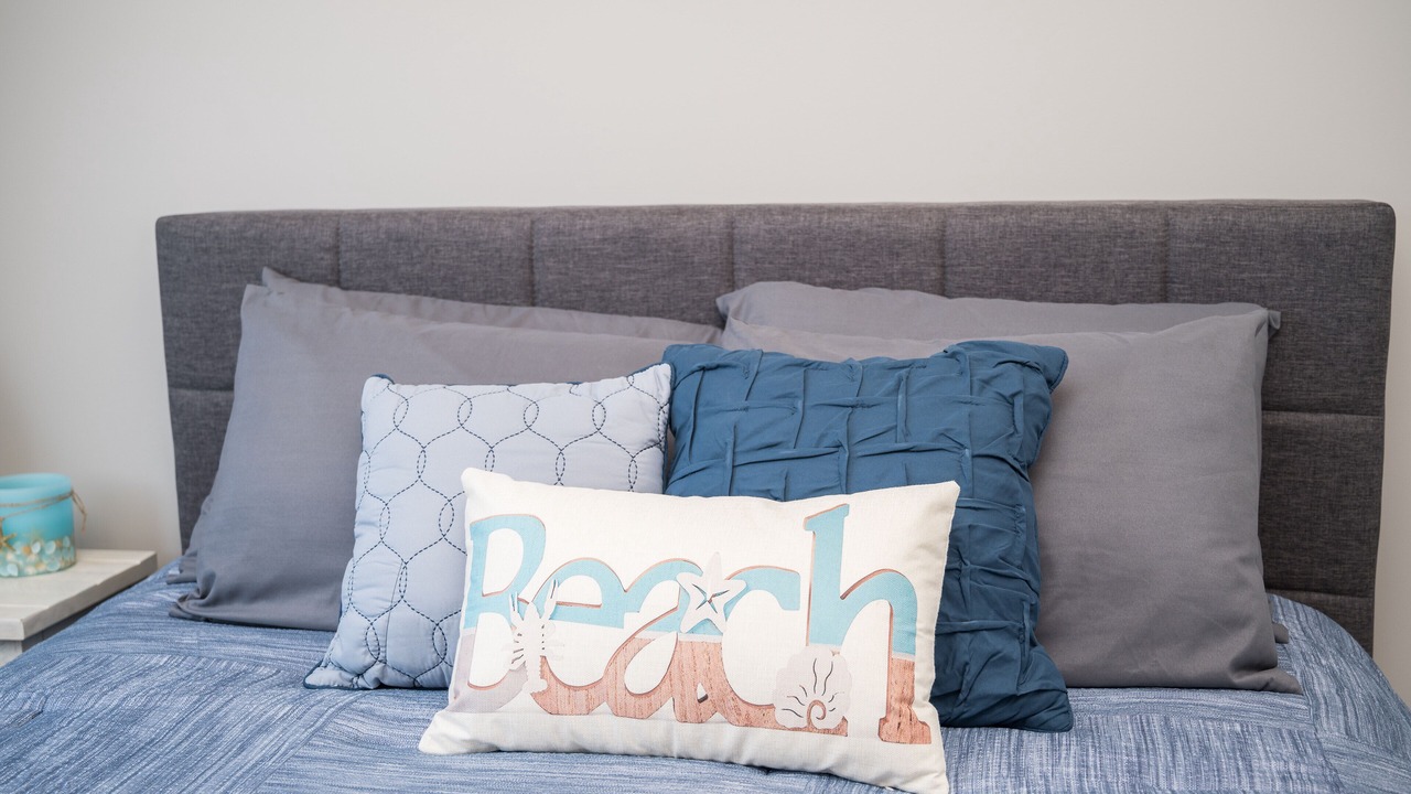 Photo of Bedroom in Downtown