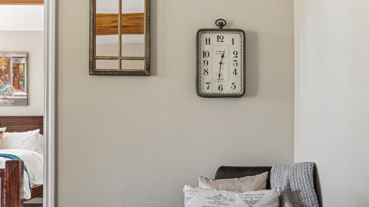 Photo of Bedroom in Lake Arrowhead