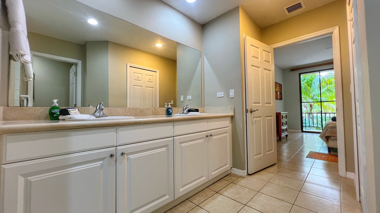Photo of Bathroom in Coco