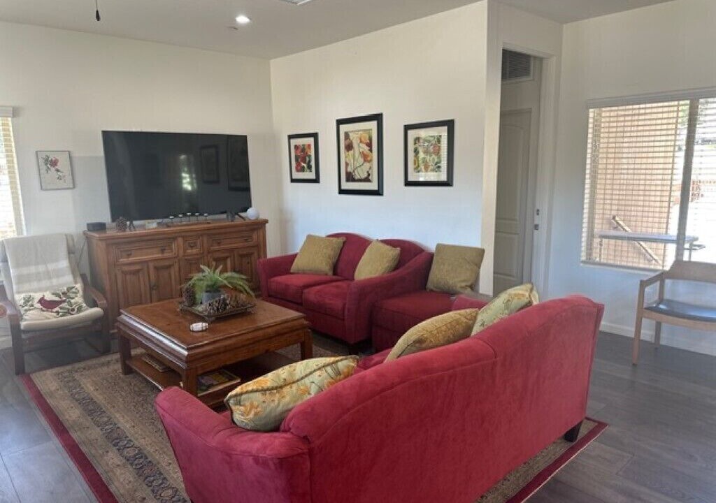 Photo of Livingroom in Pine Mountain Club