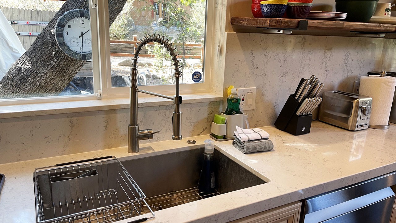 Photo of Kitchen in Pine Mountain Club