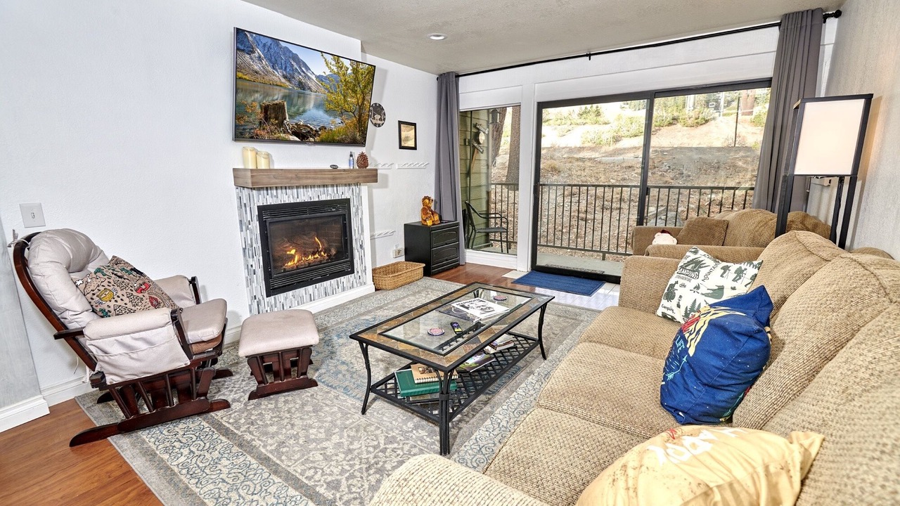 Photo of Livingroom in Mammoth Lakes