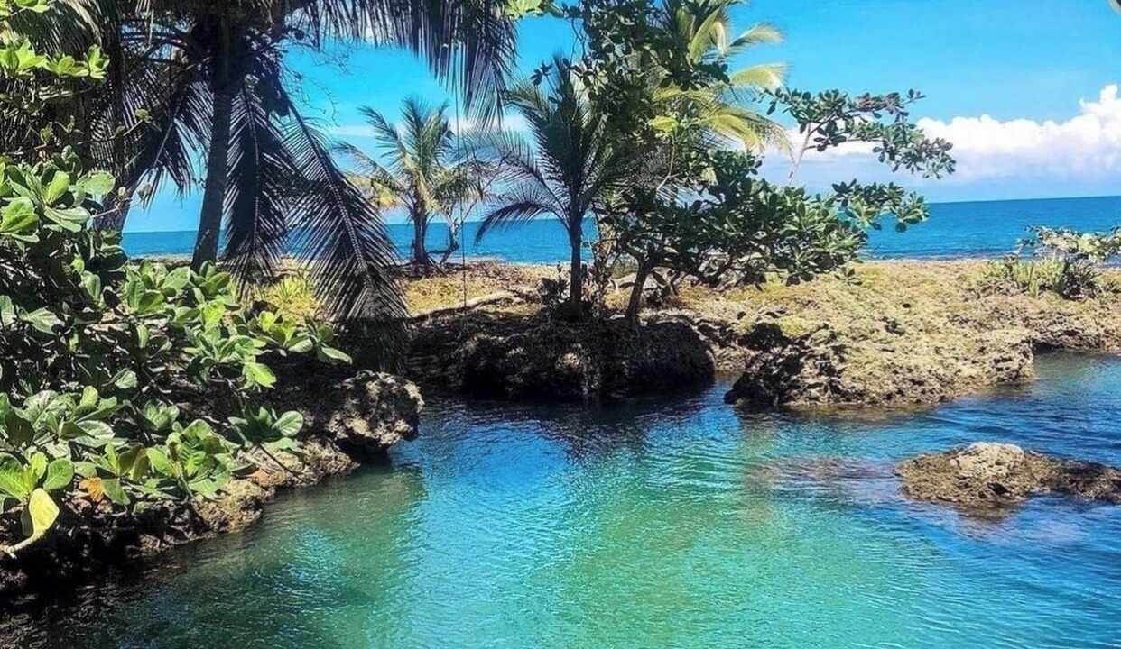 Photo of Others in Cahuita