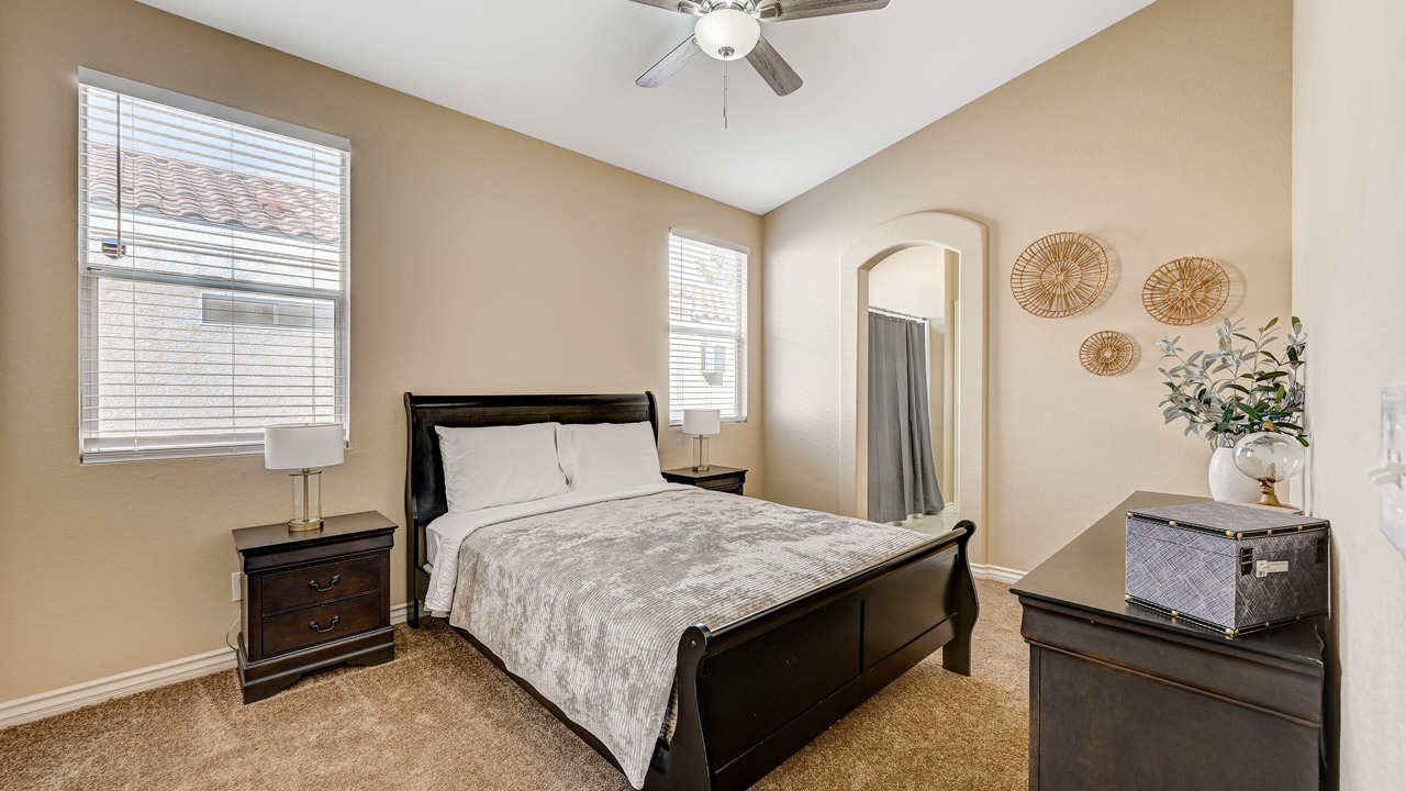 Photo of Bedroom in Enterprise