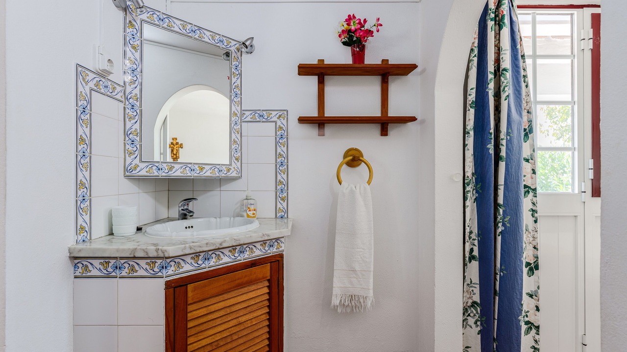 Photo of Bathroom in Evora