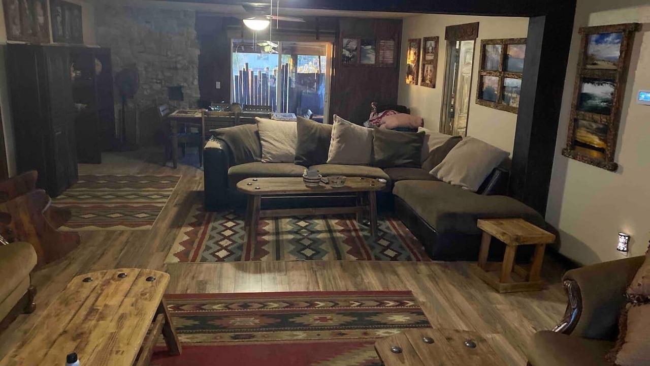 Photo of Livingroom in Ocotillo