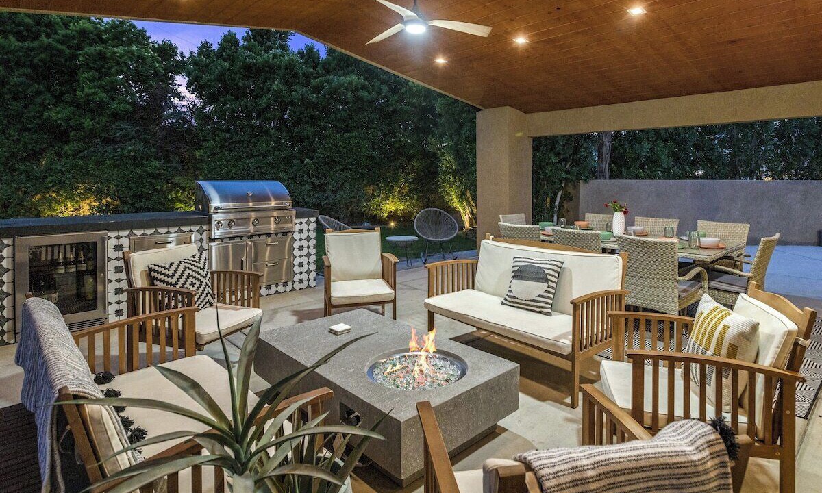 Photo of Outdoor in Racquet Club South