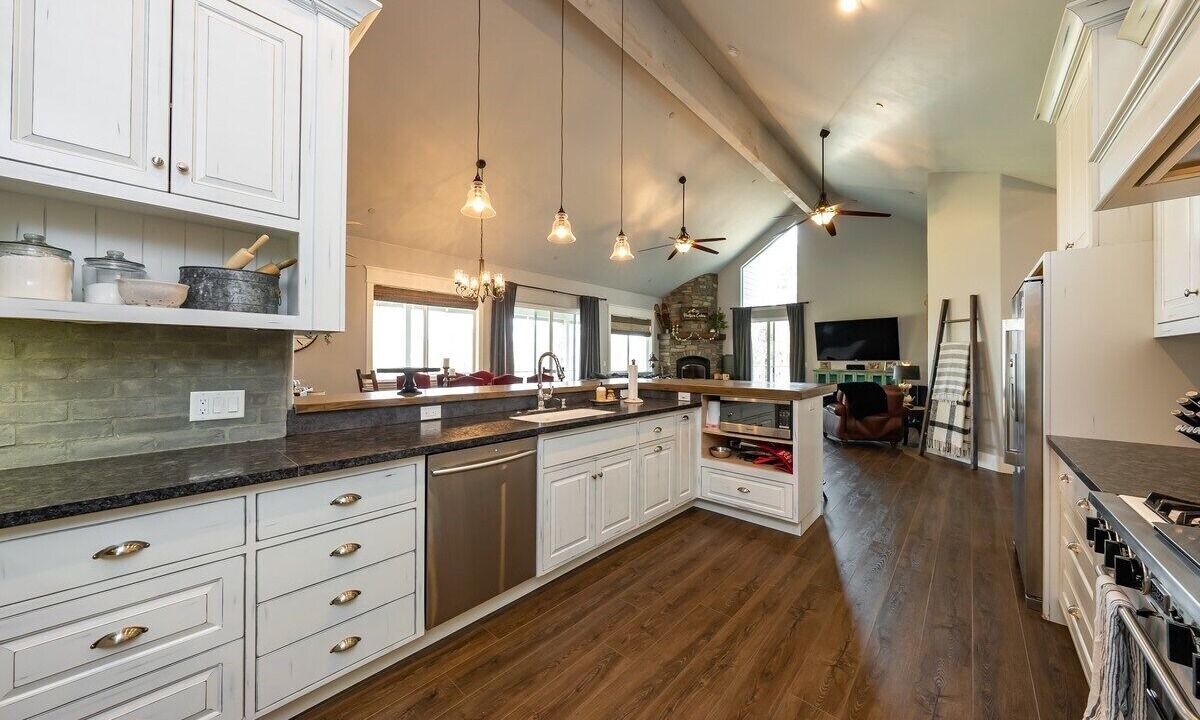Photo of Kitchen in Dogwood Mountain