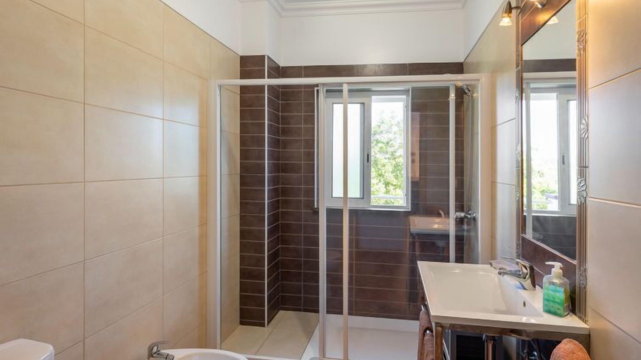 Photo of Bathroom in Azinhal e Amendoeira